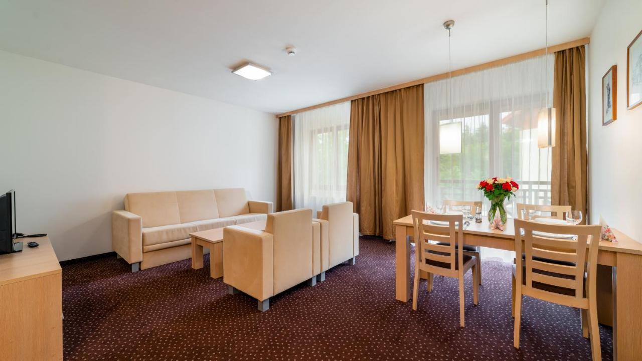 Apartamenty Sun & Snow Sofra Karpacz Exteriör bild