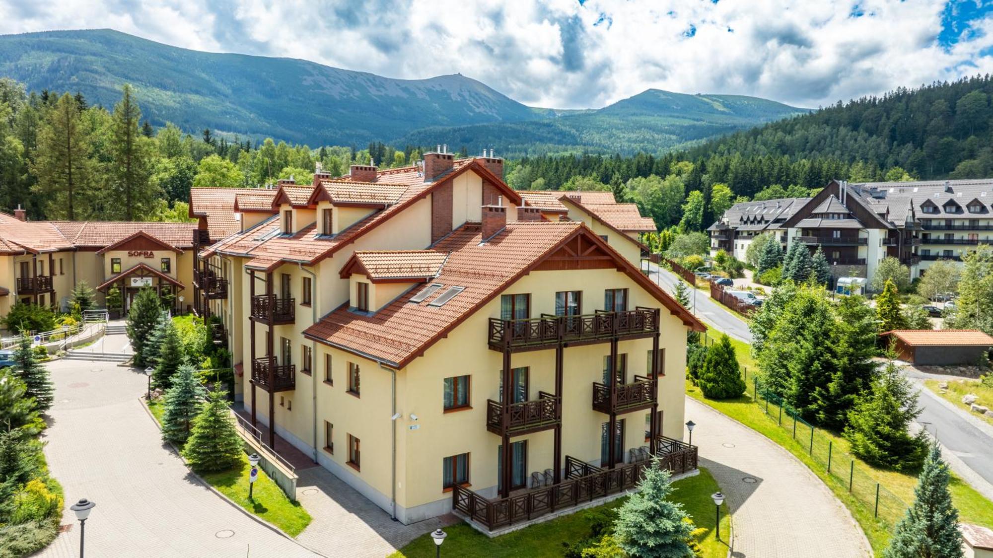 Apartamenty Sun & Snow Sofra Karpacz Exteriör bild